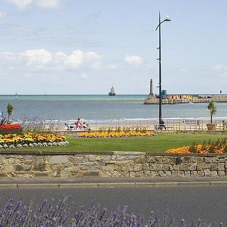 Premier Inn Margate Bagian luar foto