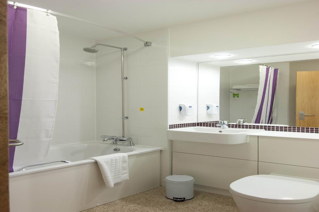 Premier Inn Margate Bagian luar foto